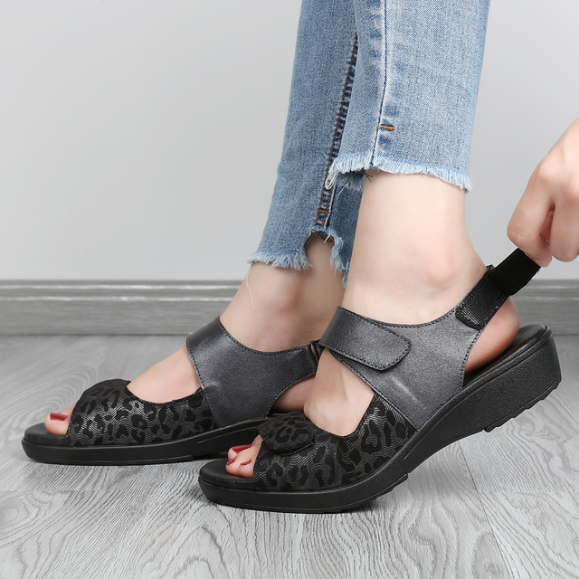 New Arrival Low Cut Easy Closure Sandal Shoes 